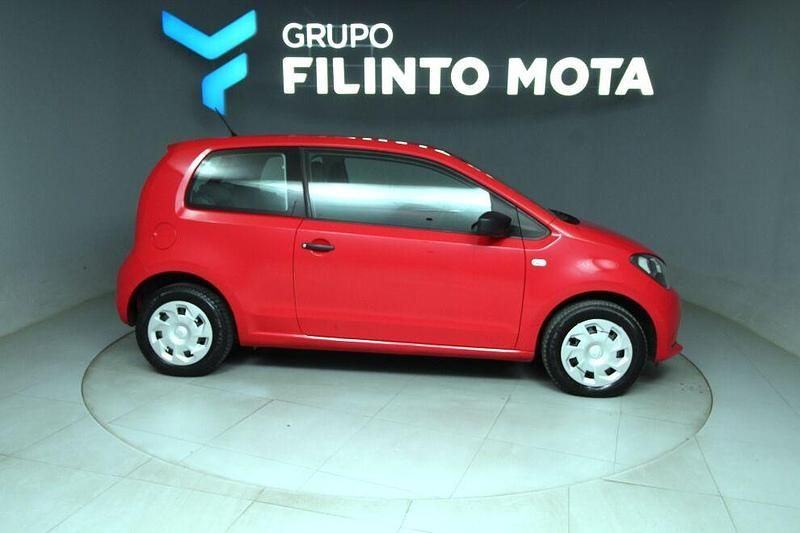 Usado Seat Mii Reference 60 HP (44 kW) 2017 Vermelho Citadino