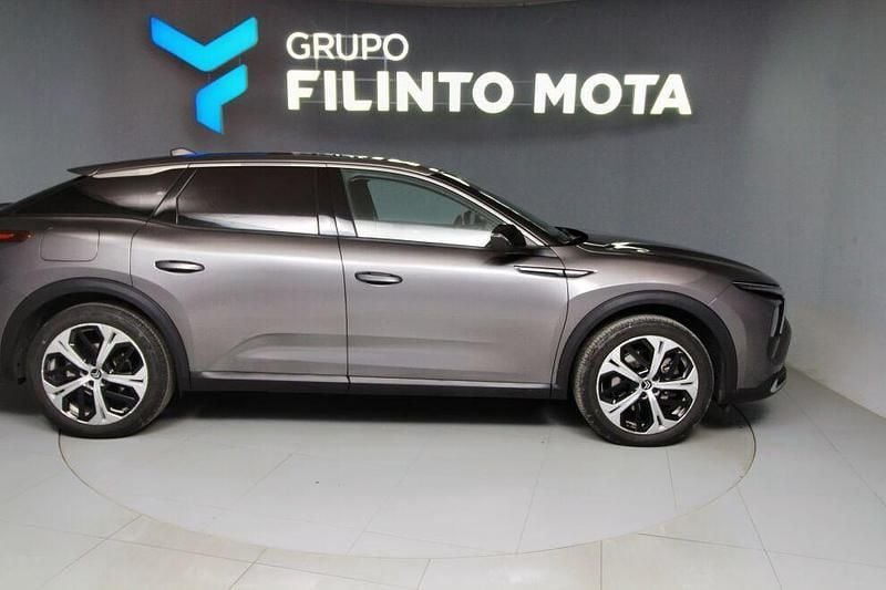 Cinza Usado 2023 Citroën C5 Aircross Feel SUV | € 35.000 - Imagem 1/4