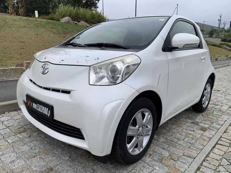 Branco Usado 2009 Toyota iQ Citadino | € 6.900 (Preço justo) - Imagem 1/4