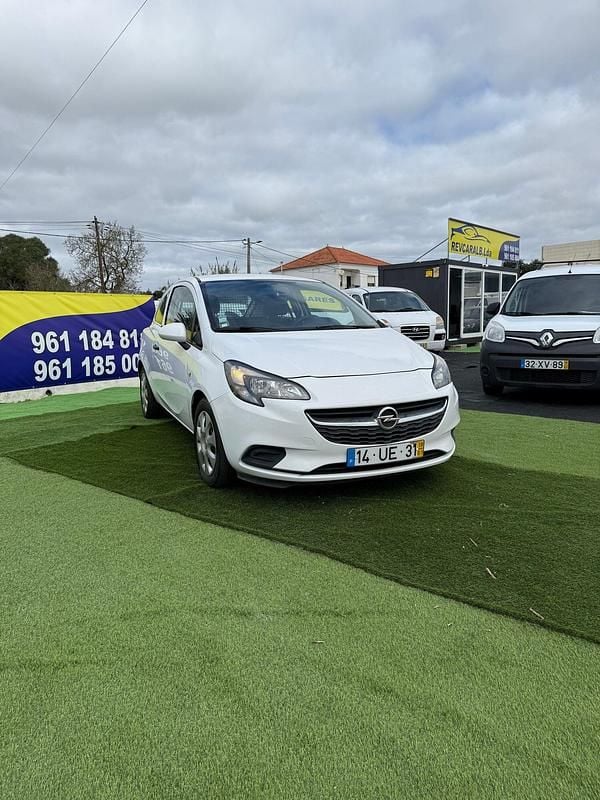 Usado Opel Corsa Dynamic 95 HP (69 kW) 2018 Branco Citadino