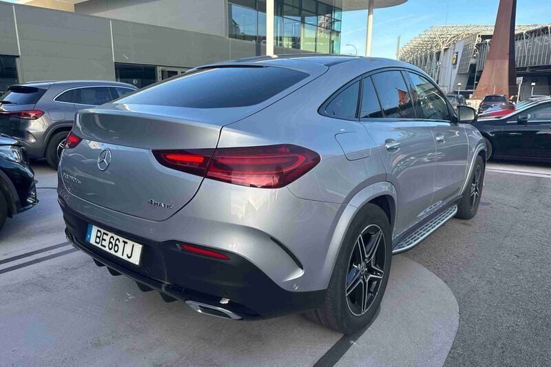 Usado Mercedes GLE350 333 HP (244 kW) 2023 Cinzento SUV