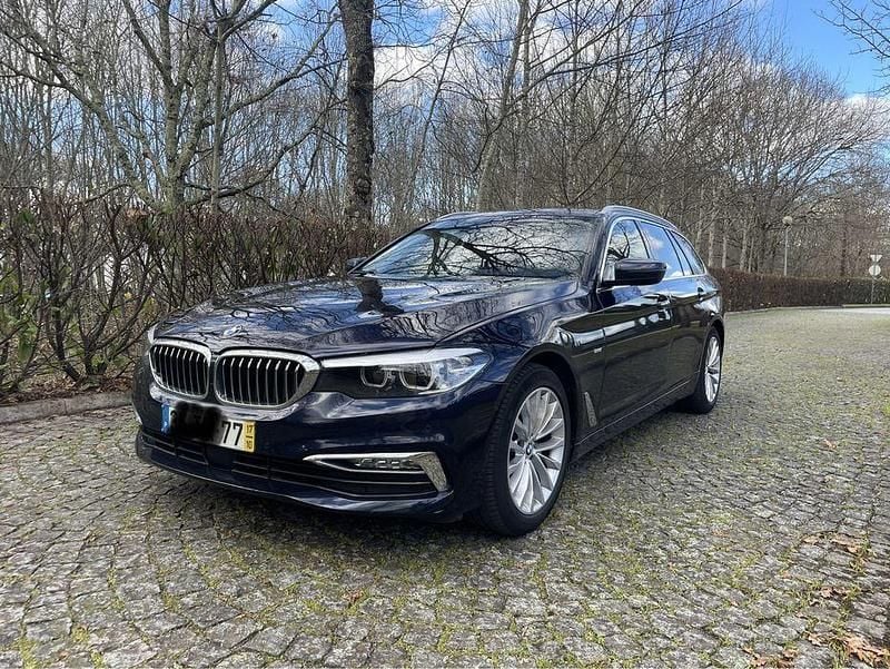 Usado 2017 BMW 520 Luxury Line Sedan | € 18.250 (Preço justo) - Imagem 1/4