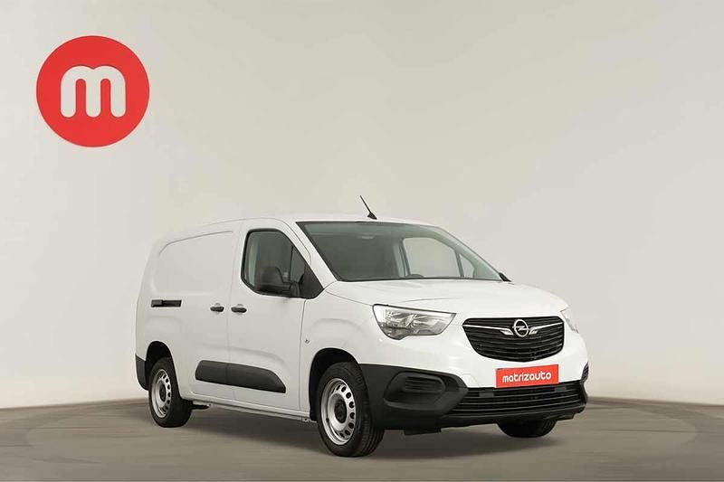 Usado Opel Combo 102 HP (75 kW) 2023 Branco