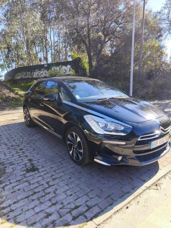 Preto Usado 2014 DS Automobiles DS5 Citadino | € 13.050 (Super Preço) - Imagem 1/4