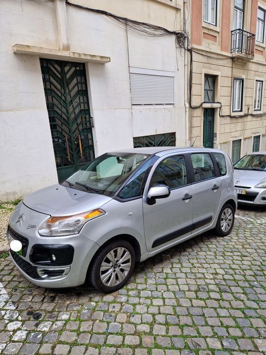 Usado 2009 Citroën C3 Picasso Monovolume | € 4.000 - Imagem 1/4