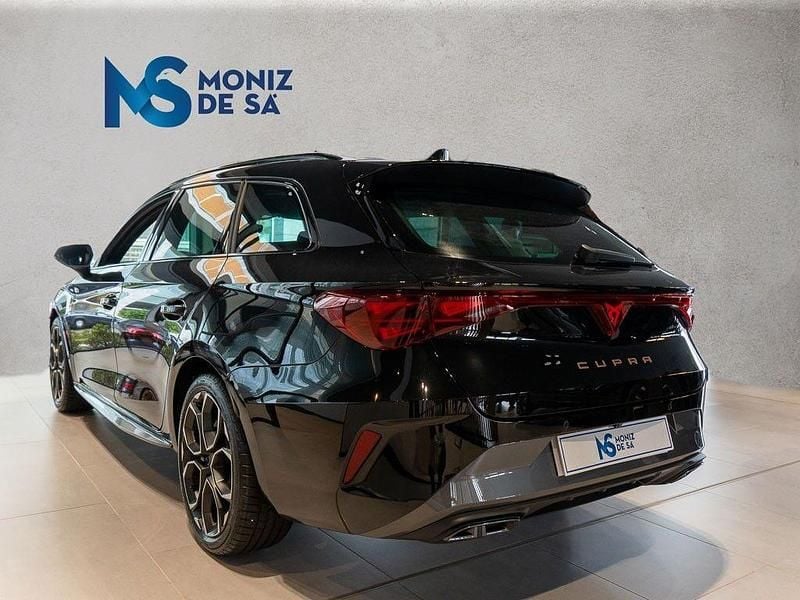 Novo Cupra Leon 150 HP (110 kW) 2025 Preto Carrinha