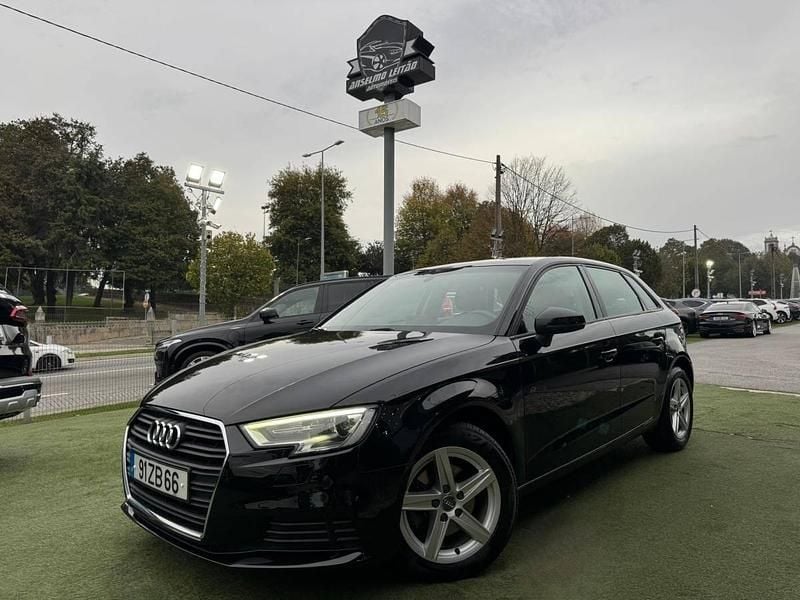 Preto Usado 2019 Audi A3 Sedan | € 18.500 (Preço justo) - Imagem 1/4