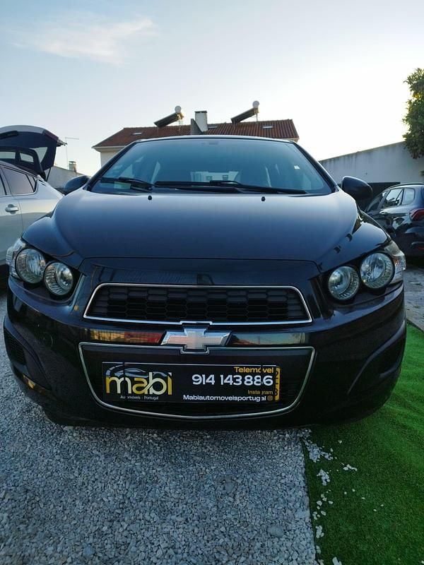 Preto Usado 2012 Chevrolet Aveo LS | € 8.250 - Imagem 1/4