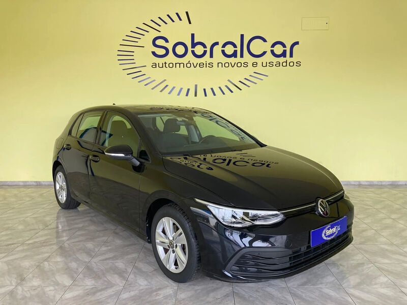 Preto Usado 2022 VW Golf VIII Life | € 21.000 (Preço justo) - Imagem 1/4