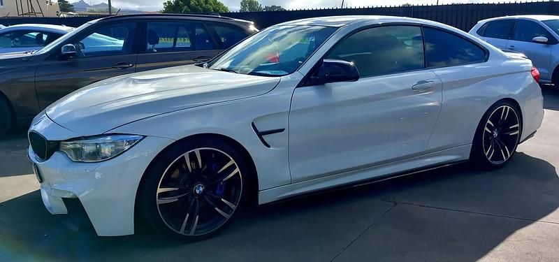 Branco Usado 2015 BMW 420 Coupé | € 21.000 (Preço elevado) - Imagem 1/4