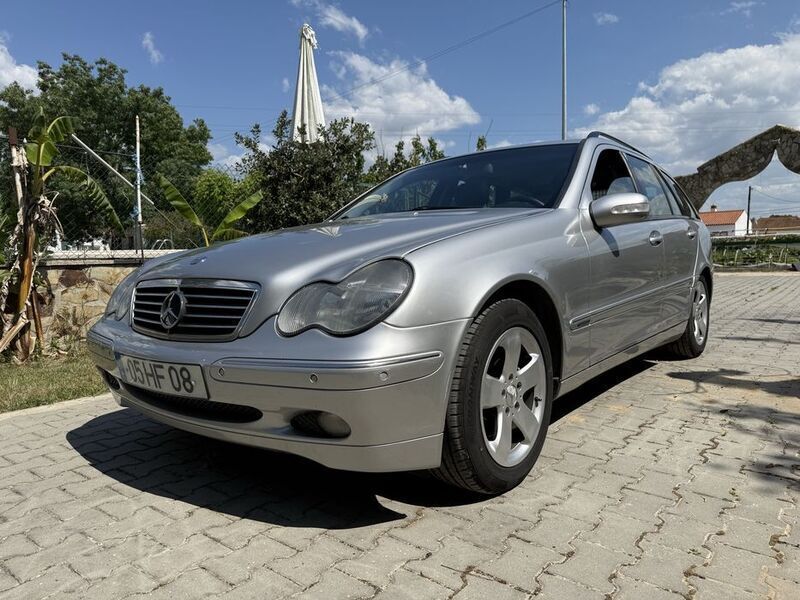 Usado 2002 Mercedes C220 Sedan | € 6.800 (Preço justo) - Imagem 1/4