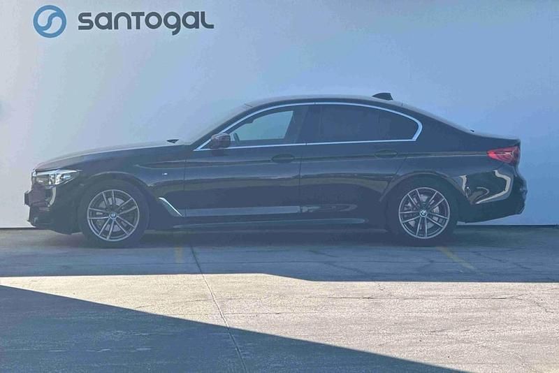 Usado BMW 520 Comfort Edition 197 HP (144 kW) 2021 Preto Sedan