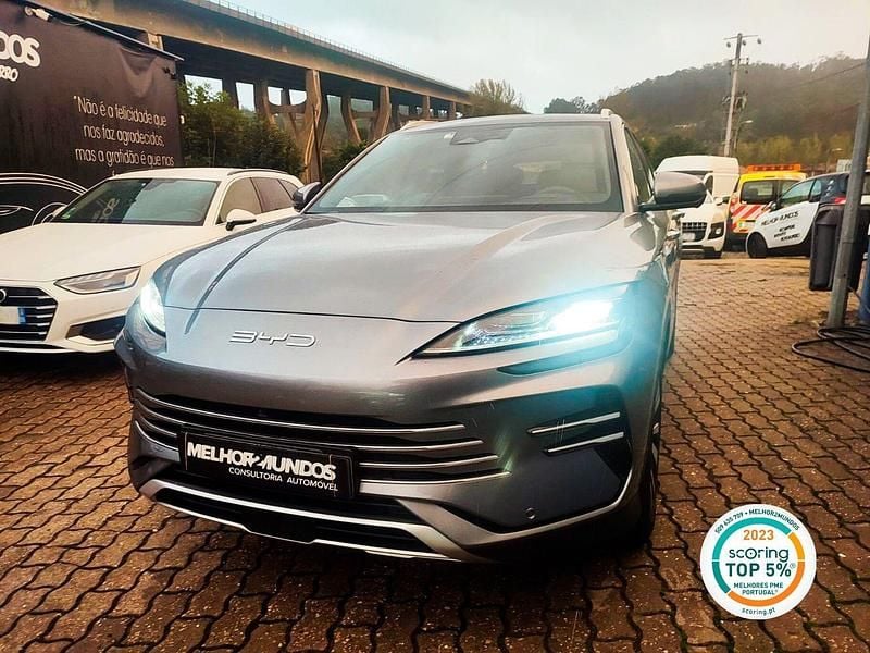 Cinza Usado 2025 BYD Seal U Comfort SUV | € 43.750 - Imagem 1/4