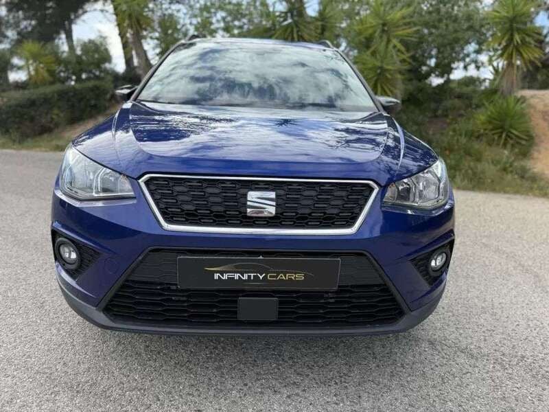 Usado Seat Arona Style 95 HP (69 kW) 2021 Azul SUV