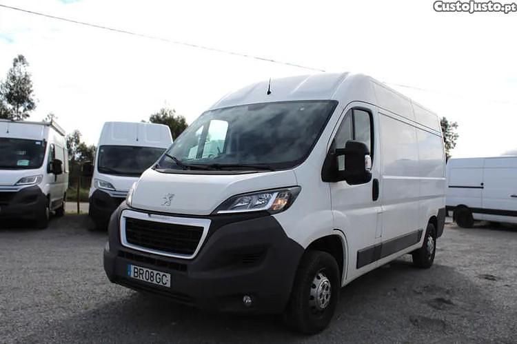 Branco Usado 2017 Peugeot Boxer Premium Van | € 16.500 (Preço justo) - Imagem 1/1