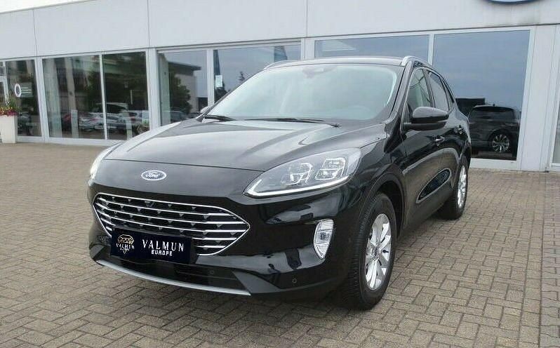 Preto Usado 2021 Ford Kuga Titanium SUV | € 27.750 (Caro) - Imagem 1/4