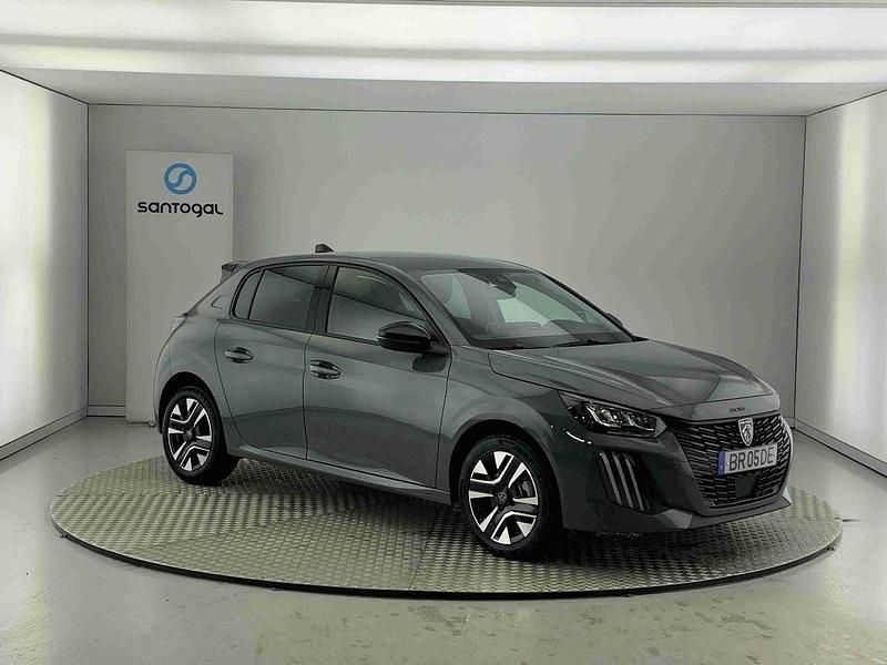 Cinzento Usado 2025 Peugeot 208 Allure Citadino | € 21.990 - Imagem 1/4