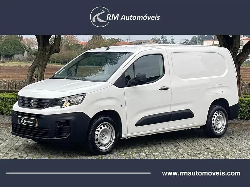 Branco Usado 2020 Peugeot Partner Monovolume | € 13.900 (Bom preço) - Imagem 1/4