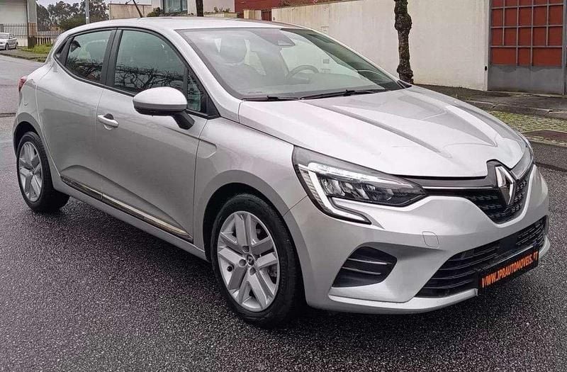 Usado Renault Clio V Intens 90 HP (66 kW) 2021 Cinza
