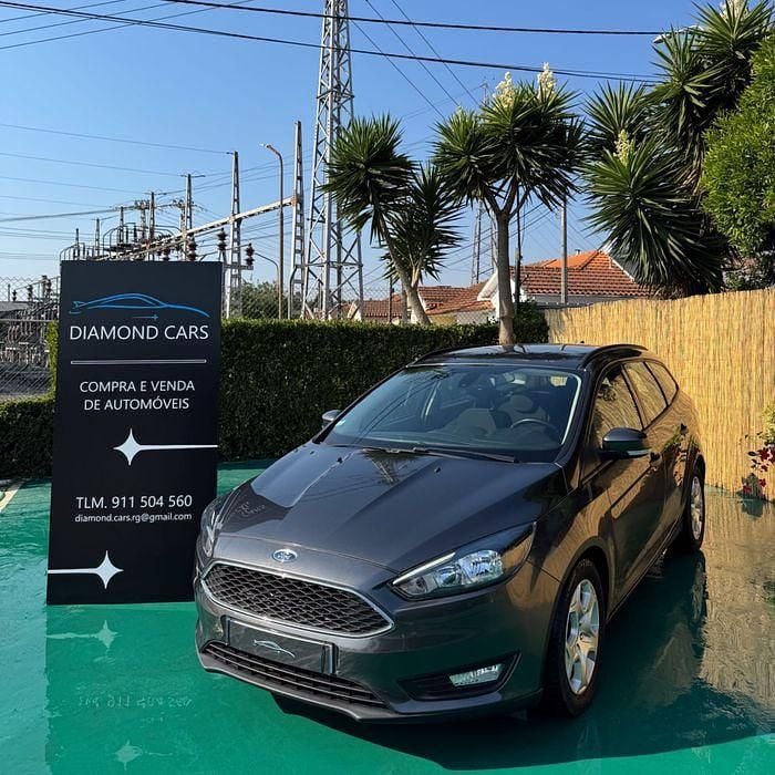 Usado 2016 Ford Focus Sedan | € 9.900 (Preço justo) - Imagem 1/4