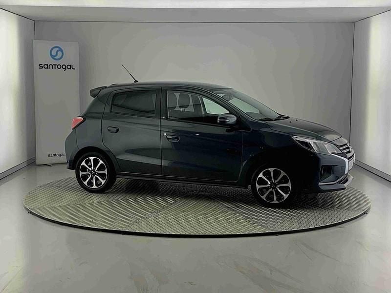 Cinzento Usado 2024 Mitsubishi Space Star | € 14.800 (Preço justo) - Imagem 1/4