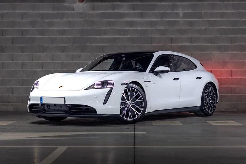 Usado 2022 Porsche Taycan Performance Package Sedan | € 71.955 (Bom preço) - Imagem 1/4