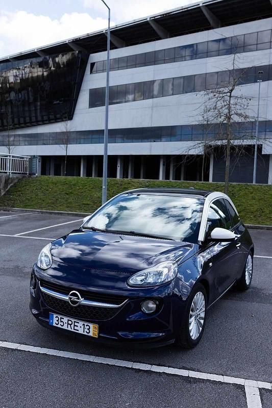 Usado Opel Adam 69 HP (50 kW) 2016 Azul Citadino