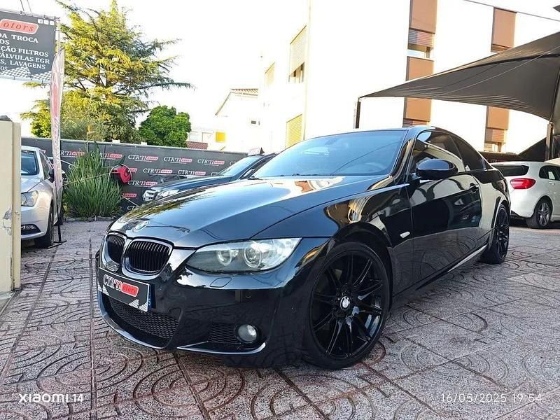 Preto Usado 2008 BMW 320 Coupé | € 14.900 (Preço justo) - Imagem 1/4
