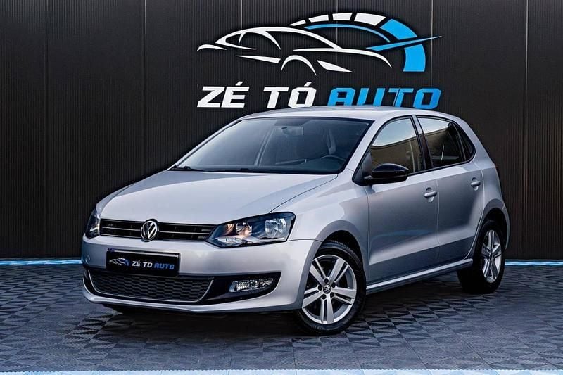 Cinza Usado 2013 VW Polo Match Citadino | € 11.900 (Preço justo) - Imagem 1/4