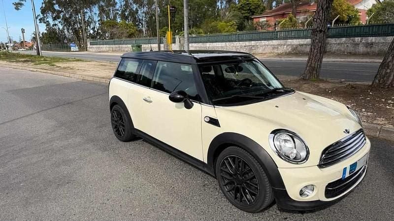 Usado Mini Cooper D Clubman 112 HP (82 kW) 2011 Branco Carrinha