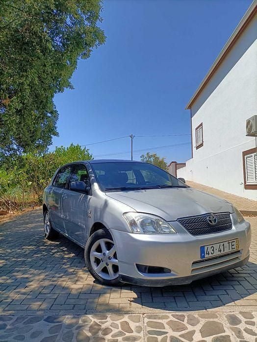 Usado 2002 Toyota Corolla Sedan | € 3.500 (Super Preço) - Imagem 1/4