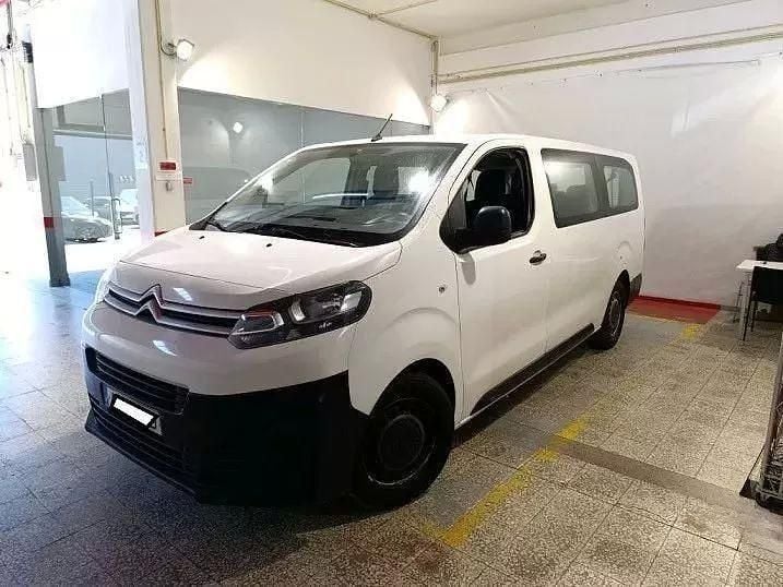 Branco Usado 2022 Citroën Jumpy Monovolume | € 16.999 (Caro) - Imagem 1/4