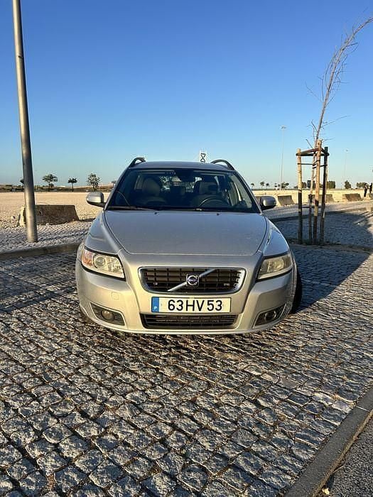 Usado 2009 Volvo V50 Carrinha | € 4.000 (Preço justo) - Imagem 1/4