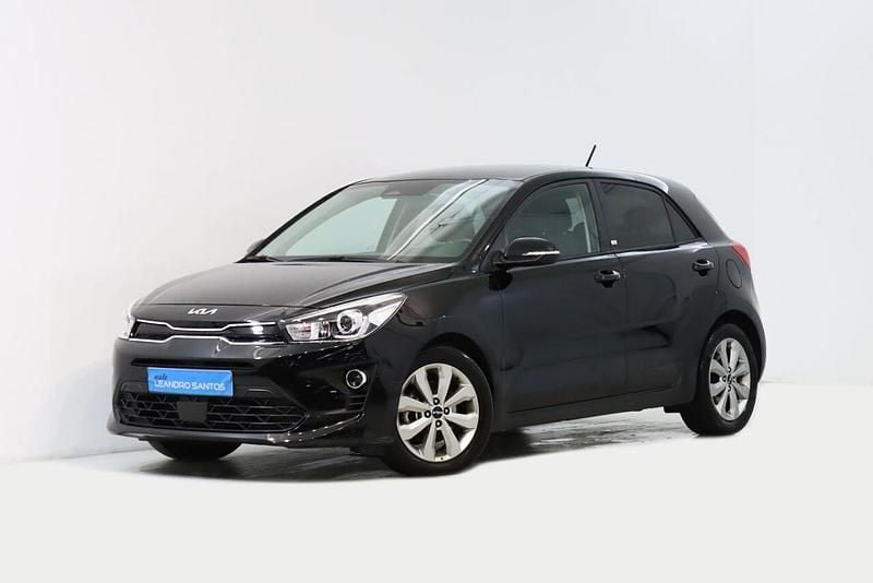 Preto Usado 2023 Kia Rio | € 15.900 (Preço justo) - Imagem 1/2