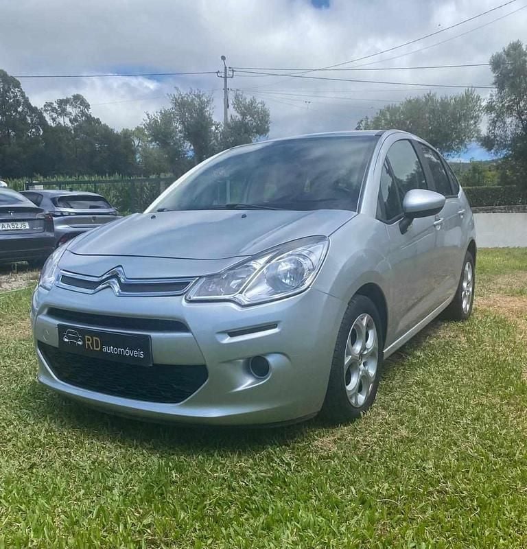 Cinzento Usado 2010 Citroën C3 Citadino | € 8.500 (Preço justo) - Imagem 1/2
