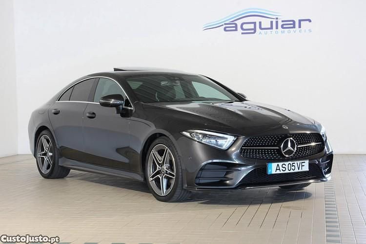 Cinza Usado 2020 Mercedes CLS220 AMG line Coupé | € 47.900 - Imagem 1/1