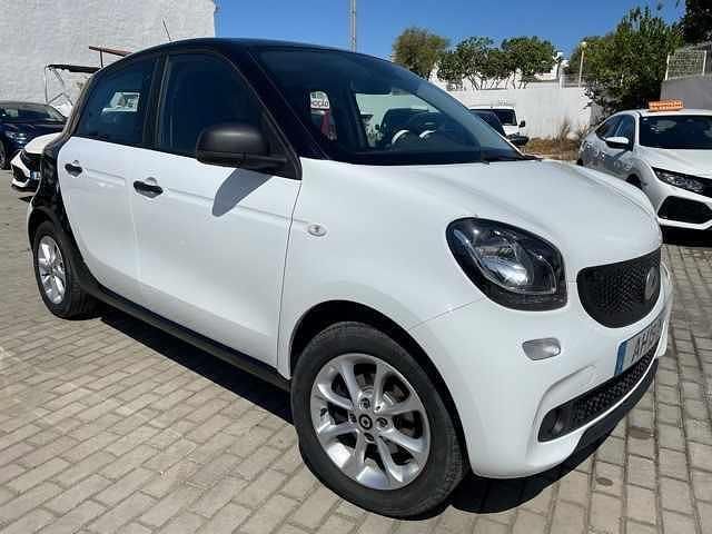 Branco Usado 2015 Smart ForFour Citadino | € 11.500 (Preço elevado) - Imagem 1/4