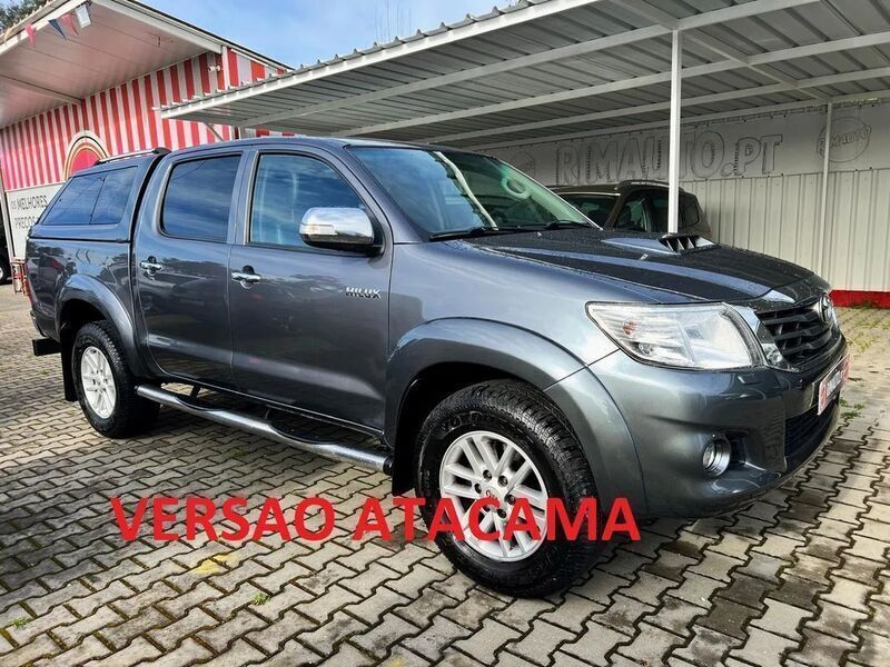 Cinza Usado 2013 Toyota HiLux Pickup | € 26.990 - Imagem 1/4