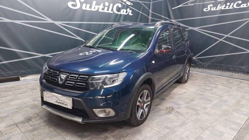 Azul Usado 2019 Dacia Logan MCV Stepway Carrinha | € 11.000 (Caro) - Imagem 1/1