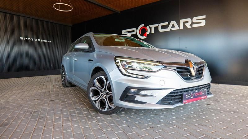 Cinza Usado 2021 Renault Mégane GrandTour Business Carrinha | € 16.490 (Preço justo) - Imagem 1/4