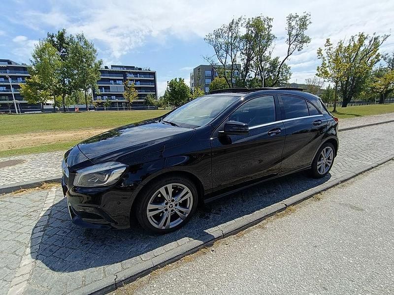 Usado 2017 Mercedes A200 Sedan | € 19.800 (Preço justo) - Imagem 1/4