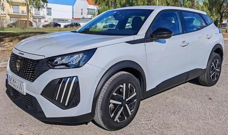 Branco Usado 2024 Peugeot 2008 SUV | € 19.400 (Super Preço) - Imagem 1/4
