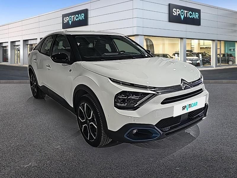Usado Citroën e-C4 Feel 100 kW (136 HP) 2021 Branco Sedan