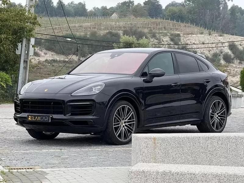 Preto Usado 2019 Porsche Cayenne SUV | € 72.999 (Preço justo) - Imagem 1/4