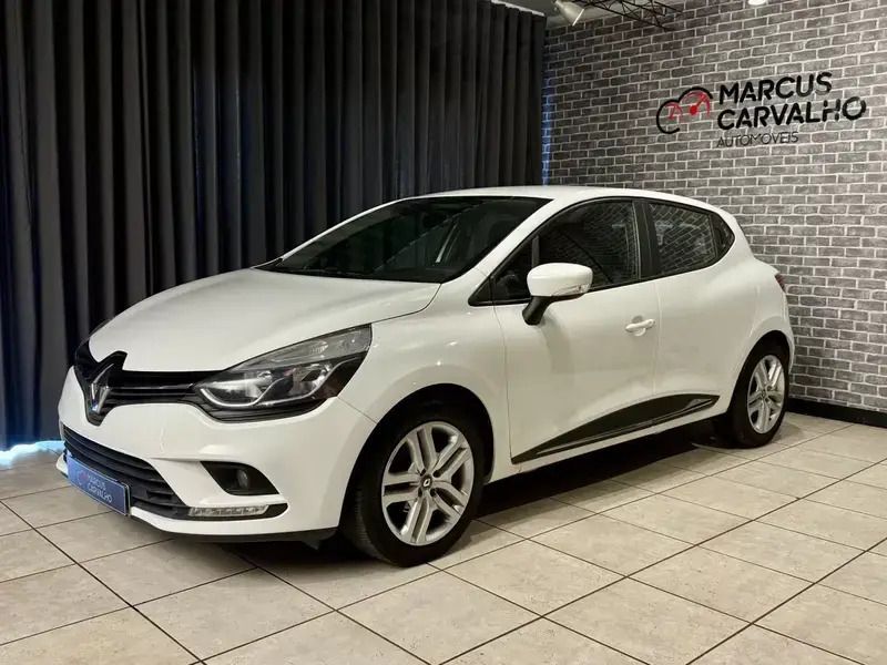 Usado Renault Clio IV Dynamique 90 HP (66 kW) 2018 Branco