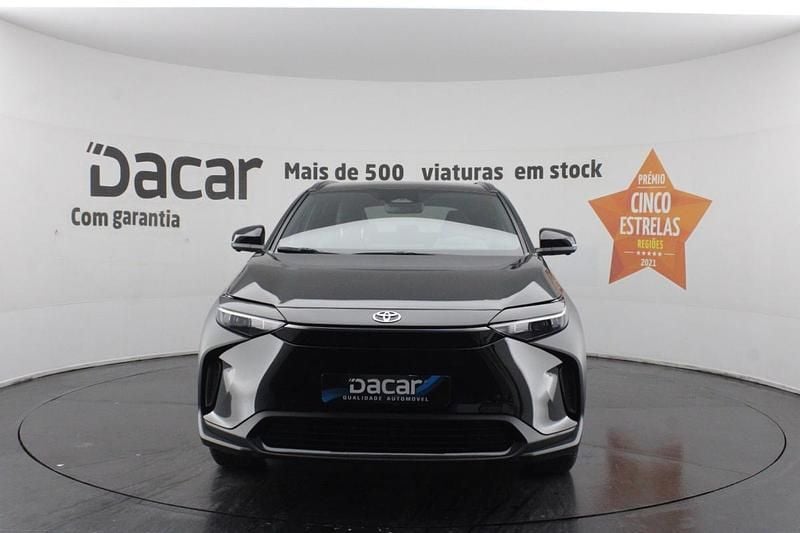 Usado Toyota bZ4X 150 kW (204 HP) 2023 Preto SUV