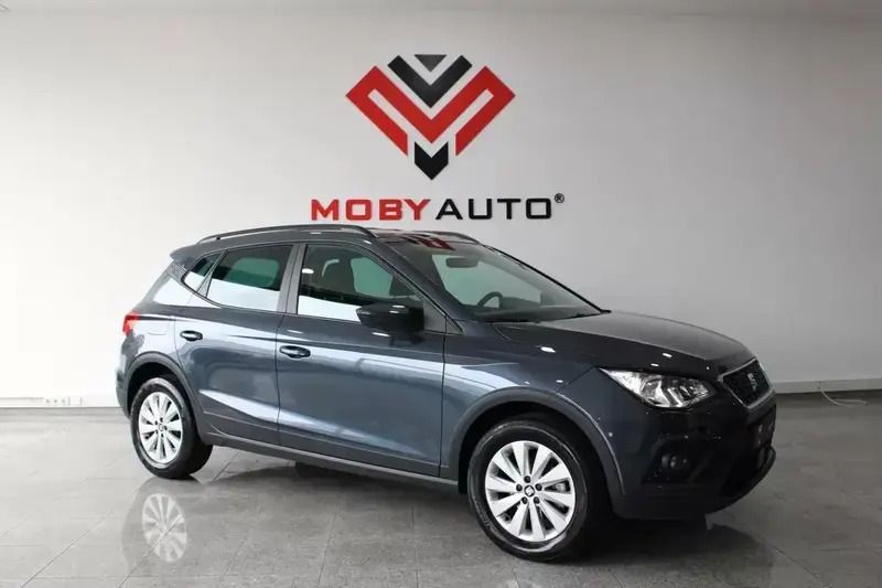 Cinzento Usado 2020 Seat Arona Style SUV | € 14.400 (Super Preço) - Imagem 1/4