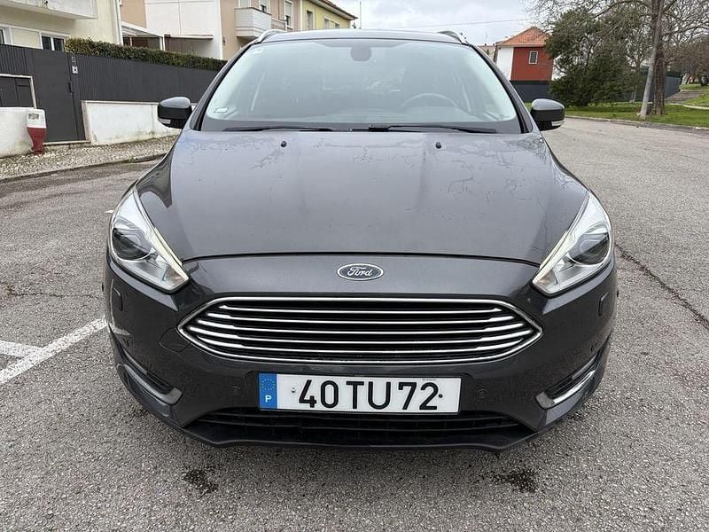 Usado Ford Focus 120 HP (88 kW) 2017 Sedan