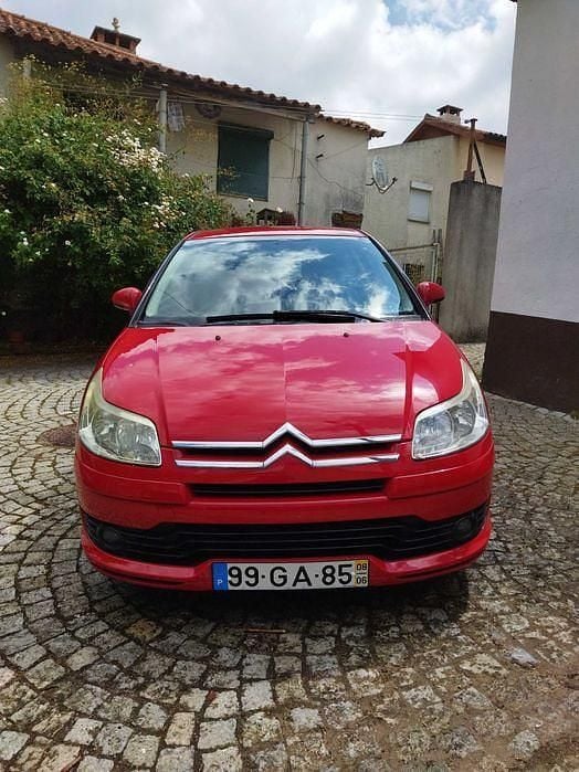 Usado 2008 Citroën C4 Coupé | € 3.750 (Super Preço) - Imagem 1/4