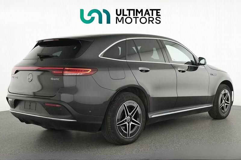 Usado Mercedes EQC400 AMG line 300 kW (408 HP) 2023 Preto SUV